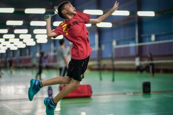 badminton smash